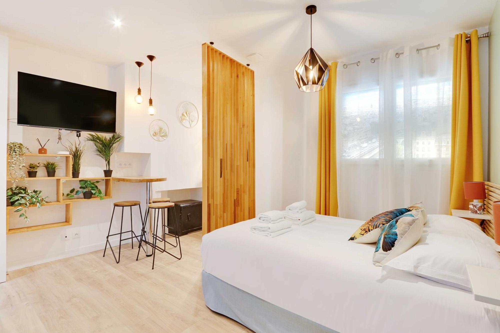 Apartment Charming With Ac -1br-3p- Sentier *